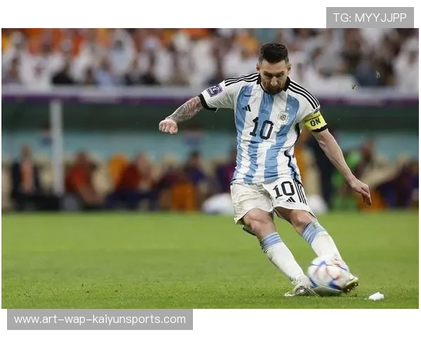 梅西加冕后的神格之路：五届世界杯，他完成了怎样的自我修行？